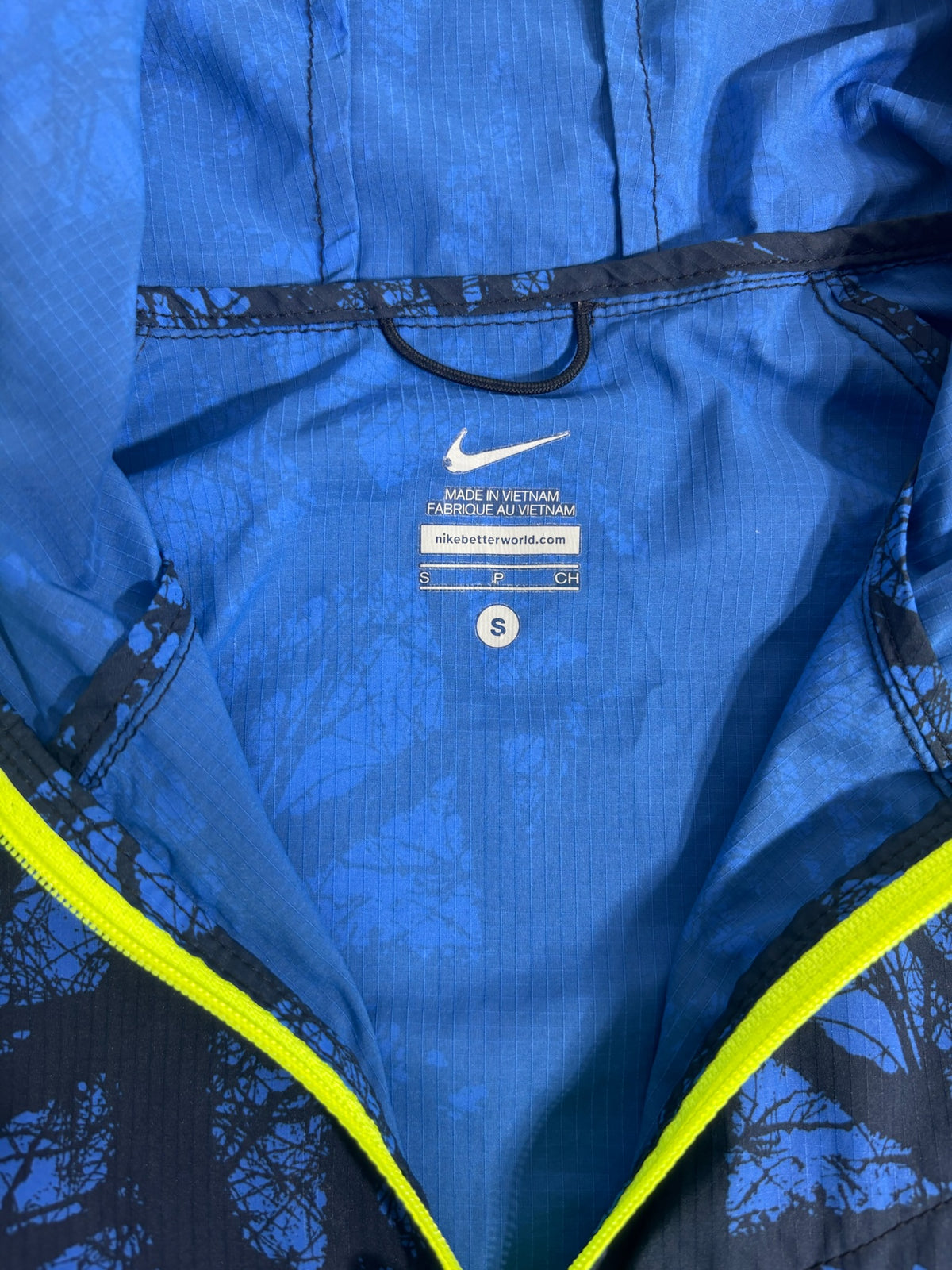 Nike Forest Windbreaker – Small (Fits XS)